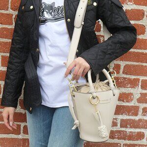See by Chloé Cecilya Small Tote Cement-Beige Bag – B05912 24H